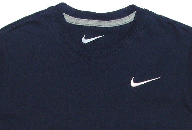 nike navy t shirt